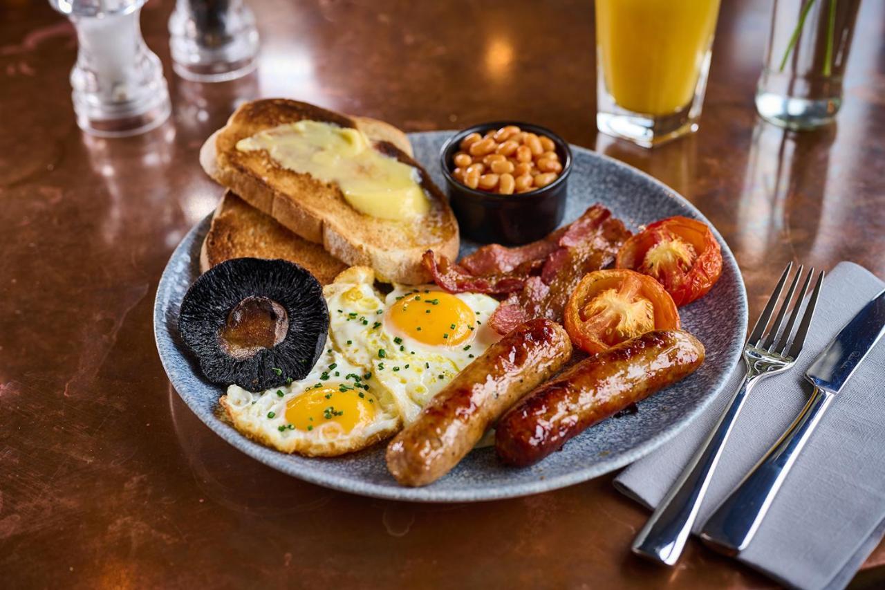 The King'S Head Hotel Beverley Bagian luar foto