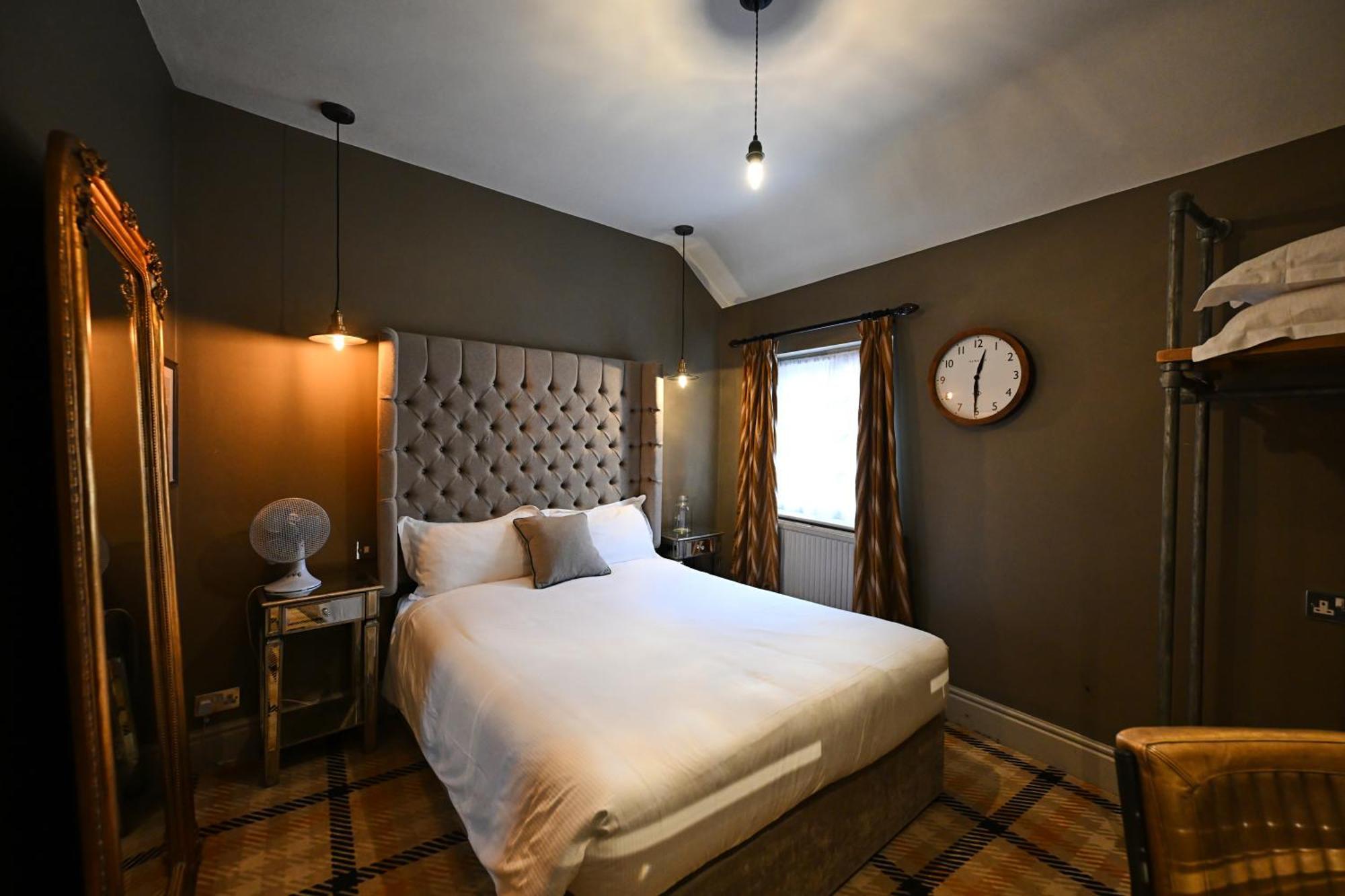 The King'S Head Hotel Beverley Bagian luar foto