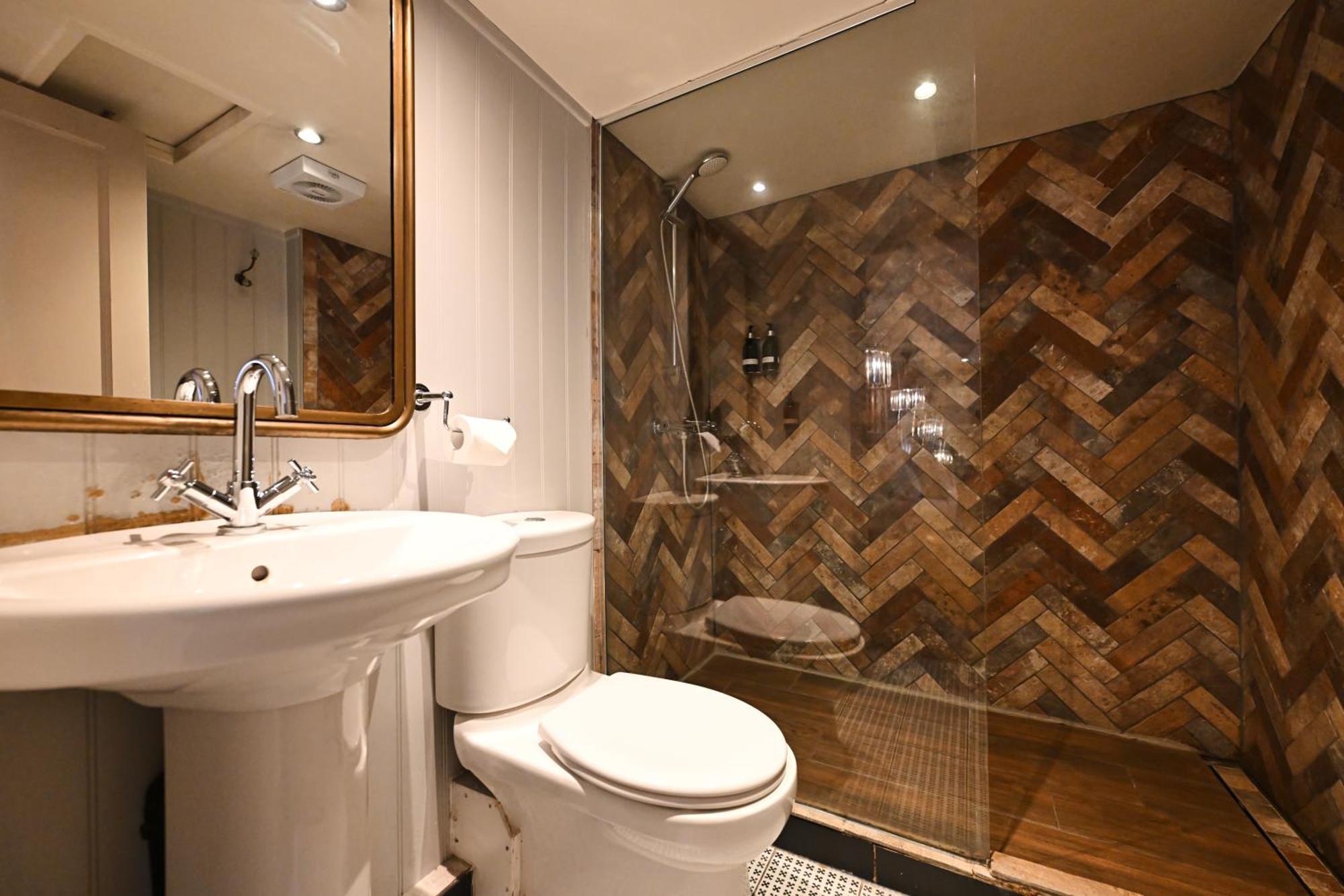 The King'S Head Hotel Beverley Bagian luar foto
