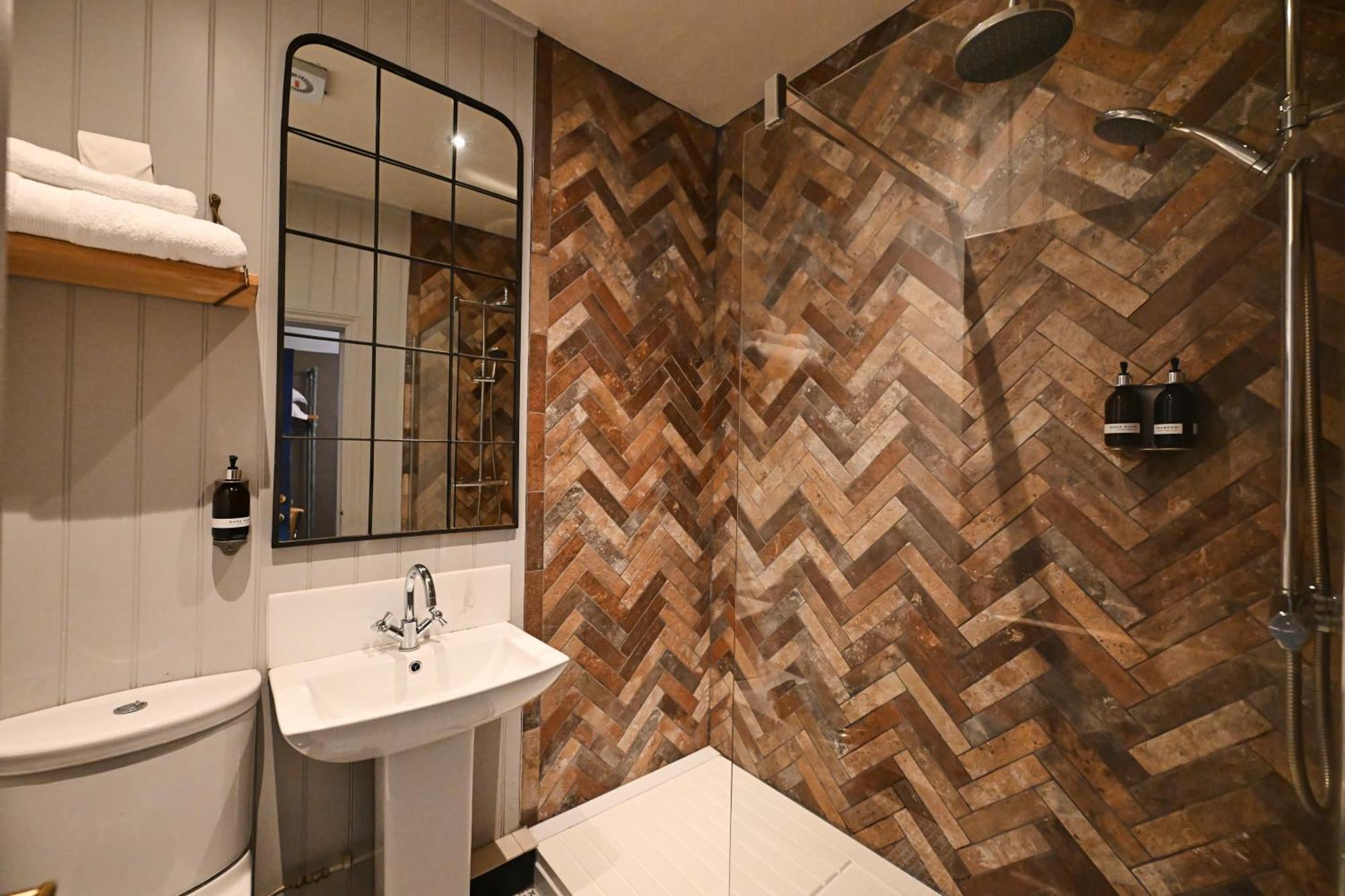 The King'S Head Hotel Beverley Bagian luar foto